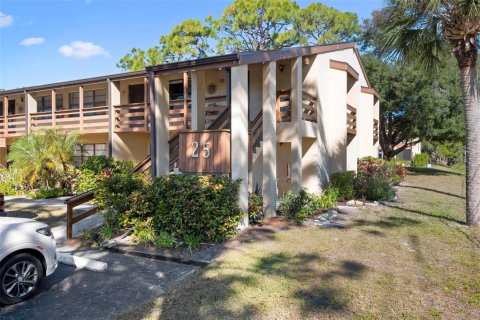 Condo in Englewood, Florida, 2 bedrooms  № 2099825 - photo 3