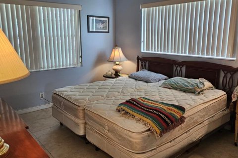 Copropriété à louer à West Palm Beach, Floride: 2 chambres, 74.14 m2 № 2359795 - photo 7