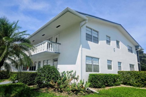 Condo à West Palm Beach, Floride, 2 chambres  № 2359795