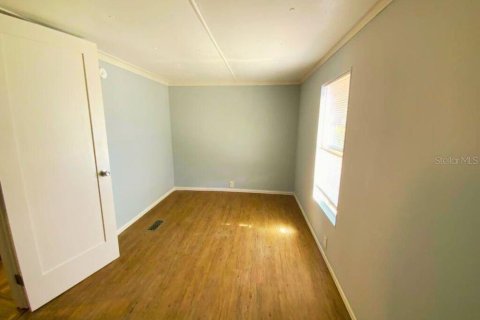 Apartment in Clewiston, Florida 3 bedrooms, 89.19 sq.m. № 2211099 - photo 8