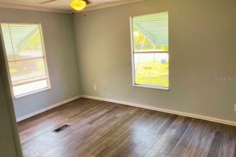 Apartment in Clewiston, Florida 3 bedrooms, 89.19 sq.m. № 2211099 - photo 13
