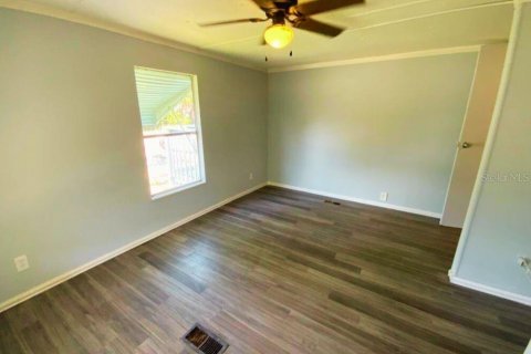 Apartment in Clewiston, Florida 3 bedrooms, 89.19 sq.m. № 2211099 - photo 10