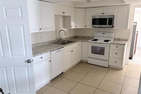 Casa en venta en Holiday, Florida, 2 dormitorios, 78.78 m2 № 2214778 - foto 13