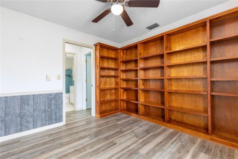 House in Venice, Florida 3 bedrooms, 143.81 sq.m. № 1782749 - photo 23
