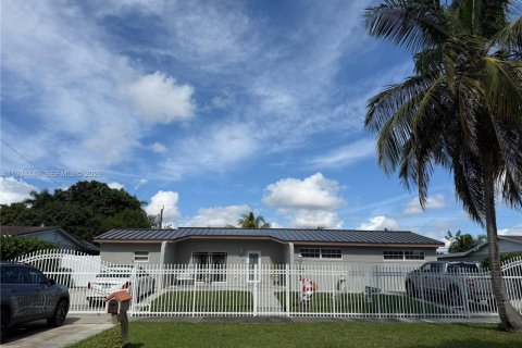 Купить виллу или дом в Майами, Флорида 3 спальни, 171.31м2, № 1997233 - фото 3