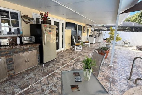 Купить виллу или дом в Майами, Флорида 3 спальни, 171.31м2, № 1997233 - фото 28