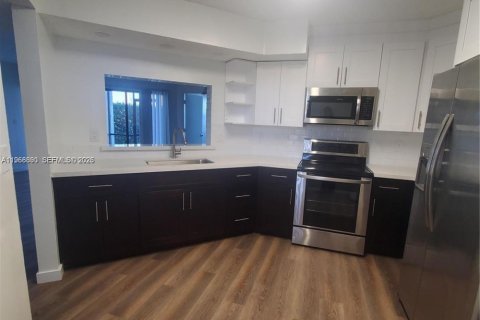 Condominio en venta en Homestead, Florida, 2 dormitorios, 90.12 m2 № 2031806 - foto 4