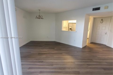 Condominio en venta en Homestead, Florida, 2 dormitorios, 90.12 m2 № 2031806 - foto 2