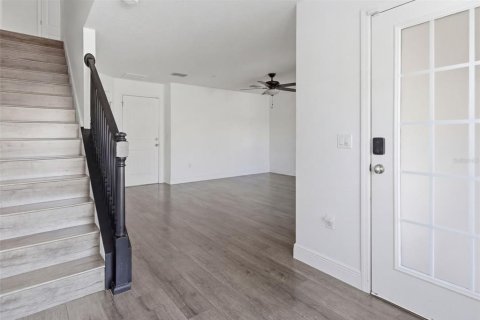 Townhouse in Orlando, Florida 3 bedrooms, 209.03 sq.m. № 2379439 - photo 5