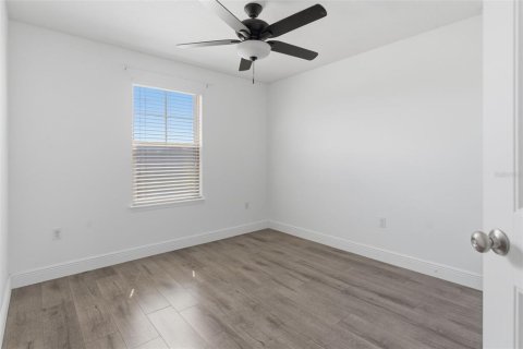 Townhouse in Orlando, Florida 3 bedrooms, 209.03 sq.m. № 2379439 - photo 24