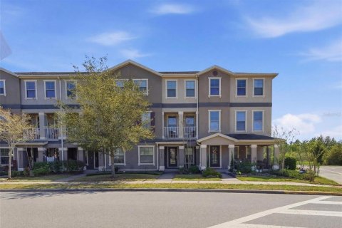 Townhouse in Orlando, Florida 3 bedrooms, 209.03 sq.m. № 2379439