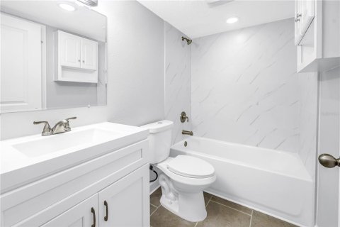 Condominio en venta en Saint Petersburg, Florida, 2 dormitorios, 78.5 m2 № 2218497 - foto 17