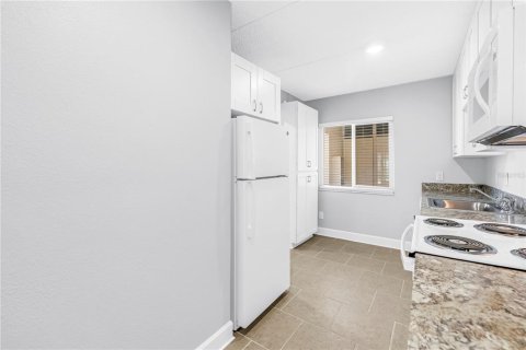 Condominio en venta en Saint Petersburg, Florida, 2 dormitorios, 78.5 m2 № 2218497 - foto 7