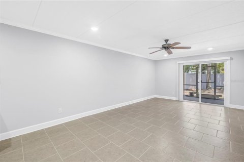 Condominio en venta en Saint Petersburg, Florida, 2 dormitorios, 78.5 m2 № 2218497 - foto 9