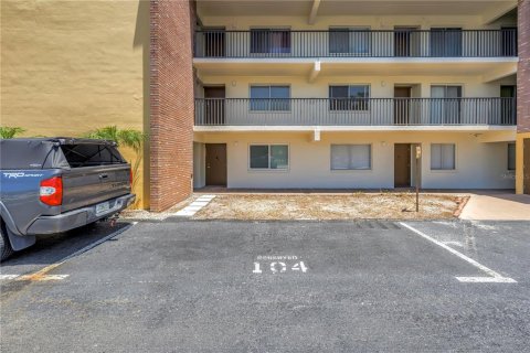 Condominio en venta en Saint Petersburg, Florida, 2 dormitorios, 78.5 m2 № 2218497 - foto 21