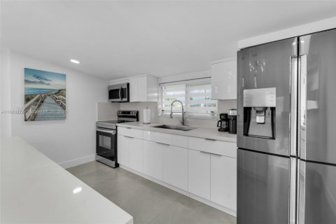 Villa ou maison à vendre à Key Largo, Floride: 2 chambres, 82.68 m2 № 1412411 - photo 20