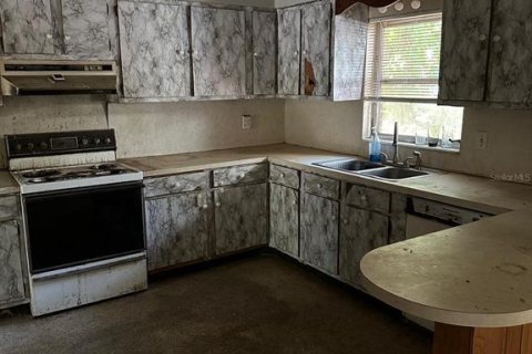 Купить виллу или дом в Лейк-Уэльс, Флорида 3 комнаты, 241.55м2, № 1559486 - фото 10
