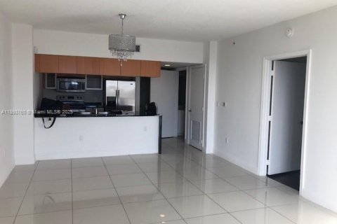 Copropriété à vendre à Miami, Floride: 1 chambre, 73.49 m2 № 1945371 - photo 5