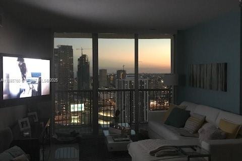 Copropriété à vendre à Miami, Floride: 1 chambre, 73.49 m2 № 1945371 - photo 10