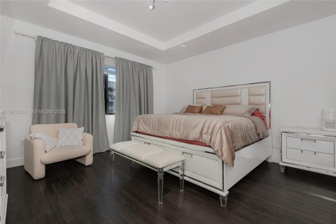 Townhouse in Doral, Florida 3 bedrooms, 195.09 sq.m. № 2031332 - photo 16