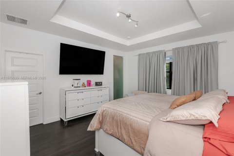 Townhouse in Doral, Florida 3 bedrooms, 195.09 sq.m. № 2031332 - photo 17