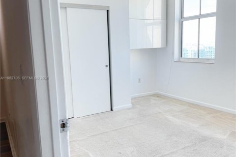 Снять в аренду кондоминиум в Авентура, Флорида 2 спальни, 153.29м2, № 2049231 - фото 13