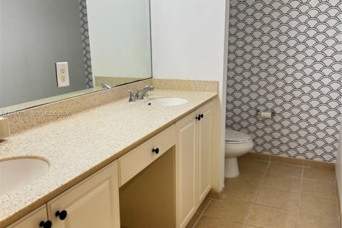 Снять в аренду кондоминиум в Авентура, Флорида 2 спальни, 153.29м2, № 2049231 - фото 11