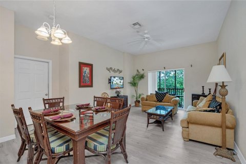 Copropriété à vendre à Davenport, Floride: 3 chambres, 113.99 m2 № 2209608 - photo 2