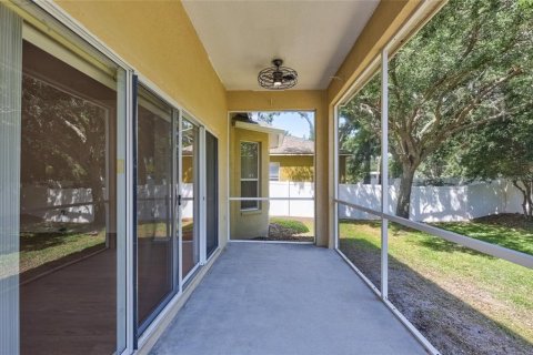 House in Valrico, Florida 4 bedrooms, 162.21 sq.m. № 1648025 - photo 28