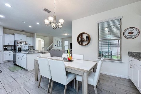 House in Winter Garden, Florida 4 bedrooms, 212.93 sq.m. № 1906226 - photo 29