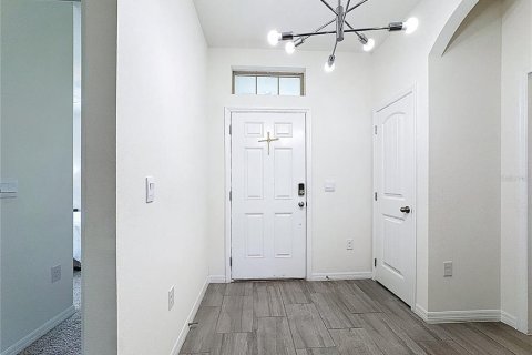 House in Winter Garden, Florida 4 bedrooms, 212.93 sq.m. № 1906226 - photo 24