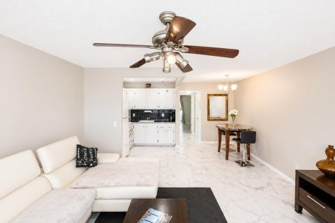 Copropriété à vendre à Deerfield Beach, Floride: 1 chambre, 54.35 m2 № 2188063 - photo 2