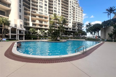 Copropriété à vendre à Miami, Floride: 1 chambre, 74.32 m2 № 1859795 - photo 30