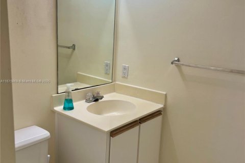 Copropriété à vendre à Miami, Floride: 1 chambre, 74.32 m2 № 1859795 - photo 19