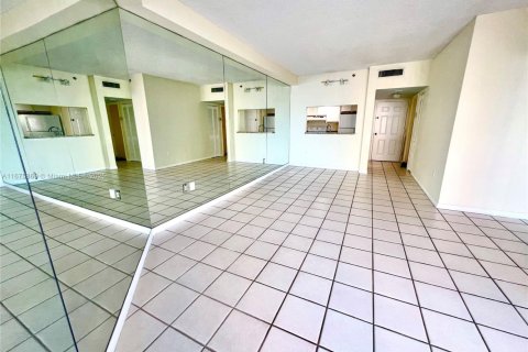 Copropriété à vendre à Miami, Floride: 1 chambre, 74.32 m2 № 1859795 - photo 12