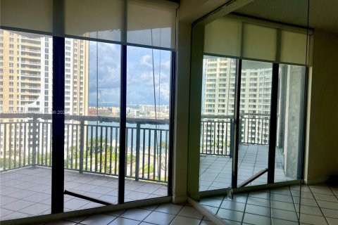 Copropriété à vendre à Miami, Floride: 1 chambre, 74.32 m2 № 1859795 - photo 14