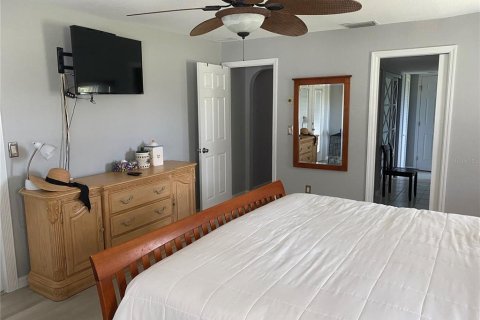 Villa ou maison à vendre à Punta Gorda, Floride: 4 chambres, 238.2 m2 № 2139107 - photo 19