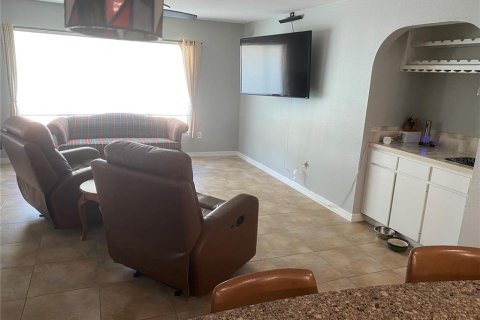 Villa ou maison à vendre à Punta Gorda, Floride: 4 chambres, 238.2 m2 № 2139107 - photo 13