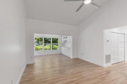 House in Sarasota, Florida 3 bedrooms, 158.4 sq.m. № 1780193 - photo 17