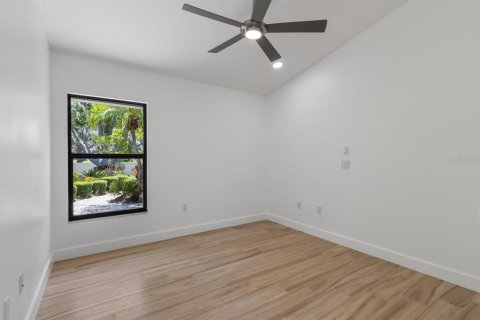 House in Sarasota, Florida 3 bedrooms, 158.4 sq.m. № 1780193 - photo 26