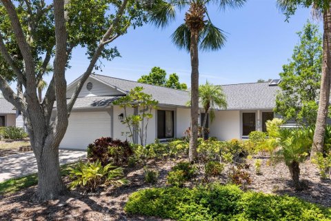 House in Sarasota, Florida 3 bedrooms, 158.4 sq.m. № 1780193 - photo 30