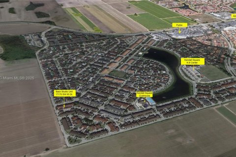 Commercial property in Miami, Florida 214.79 sq.m. № 1897559 - photo 1