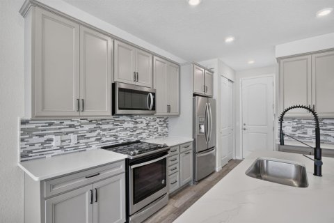 Touwnhouse à vendre à Lake Worth, Floride: 3 chambres, 176.05 m2 № 2376542 - photo 9