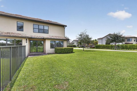 Touwnhouse à vendre à Lake Worth, Floride: 3 chambres, 176.05 m2 № 2376542 - photo 3