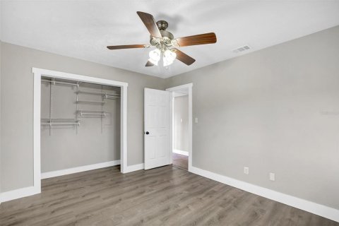 House in Winter Haven, Florida 2 bedrooms, 111.39 sq.m. № 2230173 - photo 21