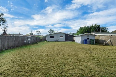 House in Winter Haven, Florida 2 bedrooms, 111.39 sq.m. № 2230173 - photo 28