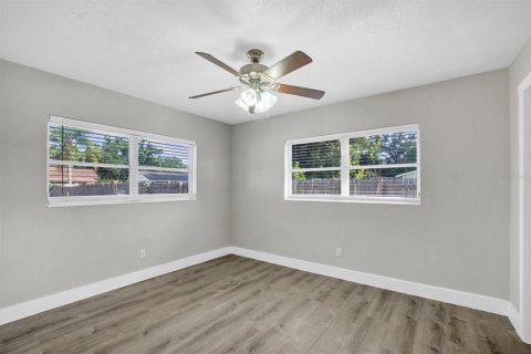 House in Winter Haven, Florida 2 bedrooms, 111.39 sq.m. № 2230173 - photo 20