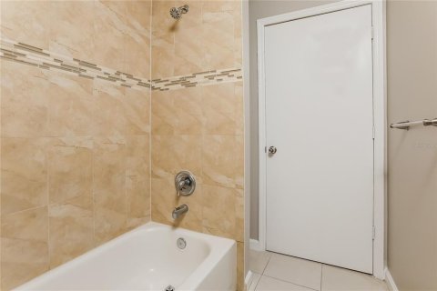 Casa en alquiler en Winter Garden, Florida, 3 dormitorios, 126.35 m2 № 1904432 - foto 8