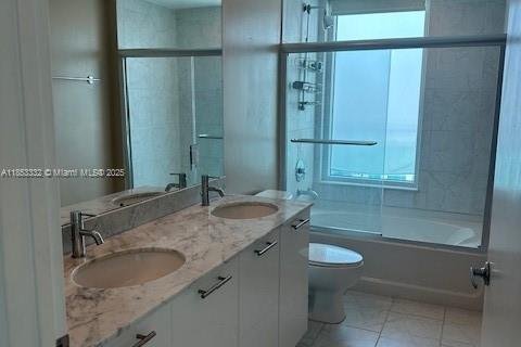 Condo in Miami, Florida, 1 bedroom  № 1979071 - photo 29