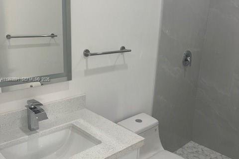 Villa ou maison à vendre à Miami, Floride: 4 chambres № 2055470 - photo 25